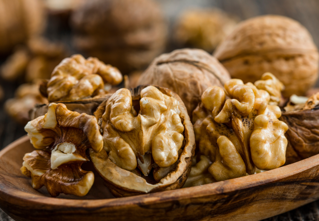 how many walnuts can you eat in one day